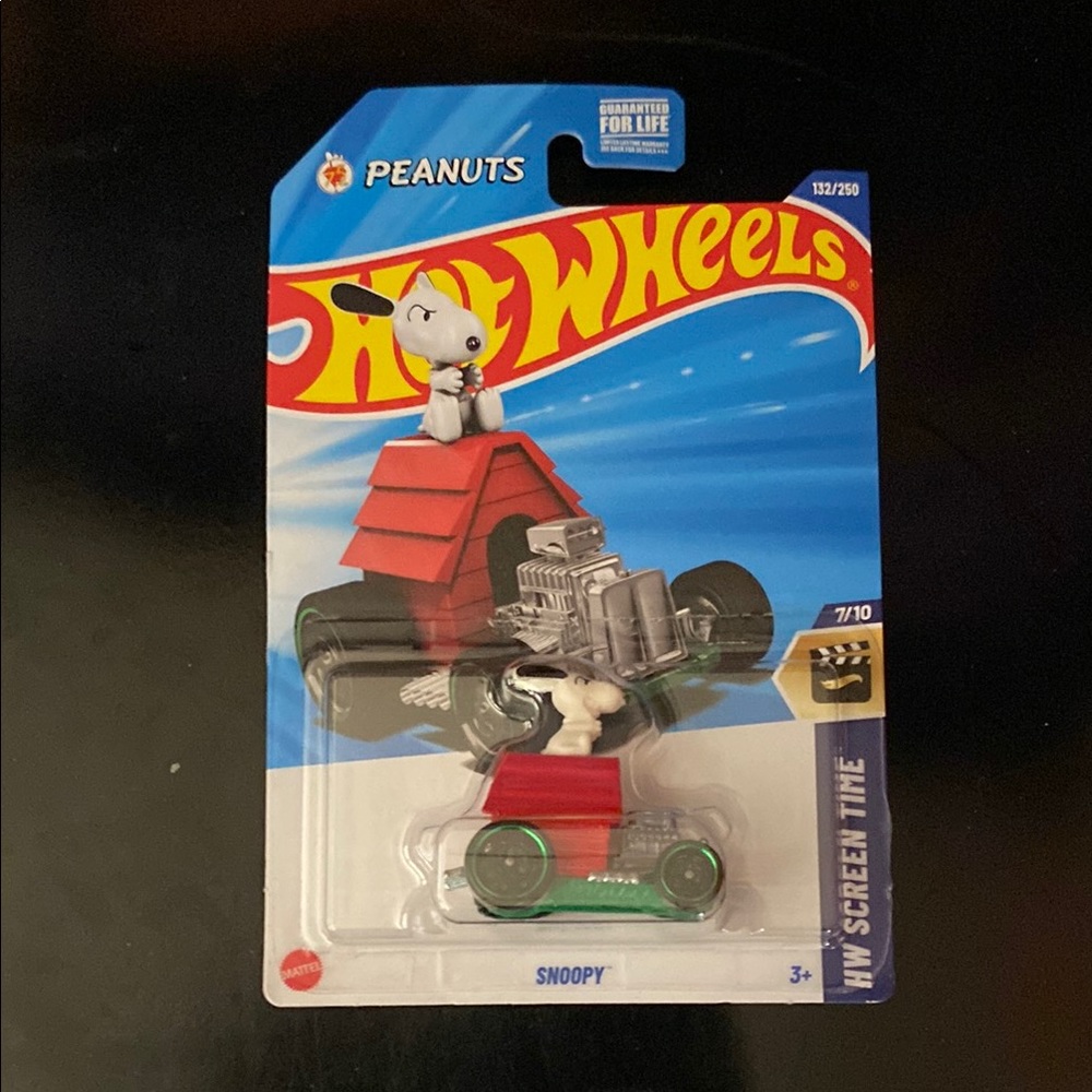 Hot Wheels Red and Silver Snoopy Car